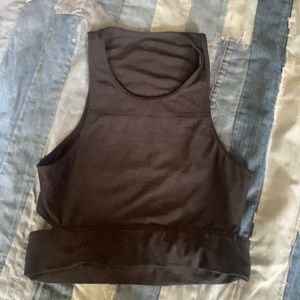 Outdoor voiced slash back crop